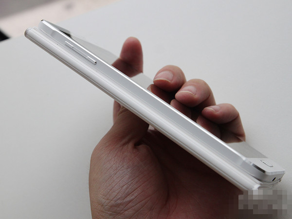 大屏三星Note4上手体验 三星GALAXY Note4全方位评测