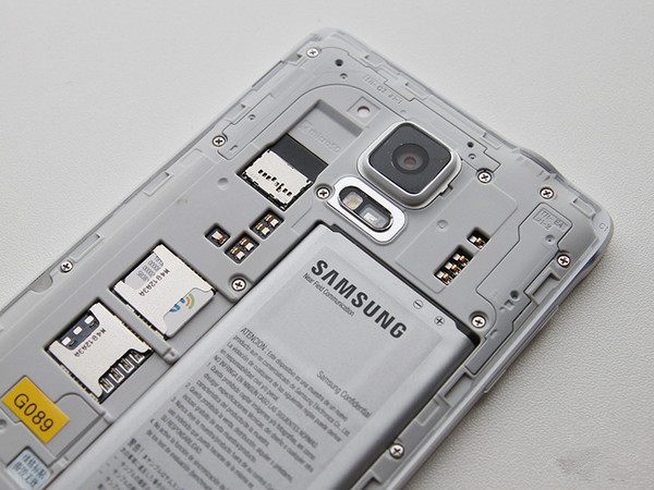 大屏三星Note4上手体验 三星GALAXY Note4全方位评测