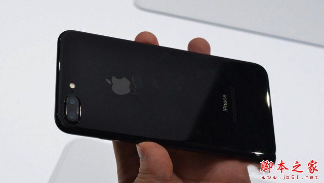 iphone7和iphone7plus有什么不同