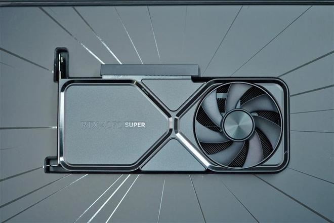 rtx4070ti和rtx4070super不同点