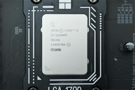 i5 12600kf和i5 13490f不同點