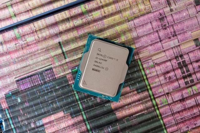 i512490F對比銳龍57500F對比測評