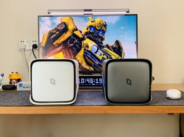 极空间Z4Pro与绿联DX4600Pro怎么选