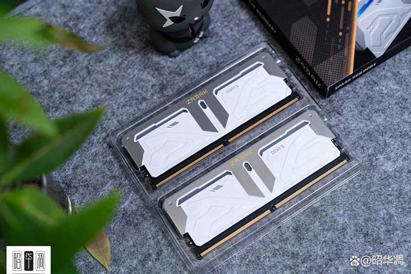 宇瞻DDR57200測評