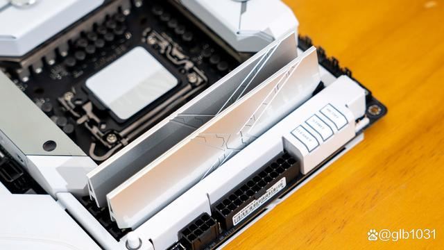 佰維DW100時空行者DDR5測評