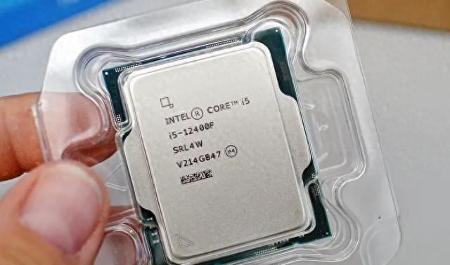 12400F搭配RTX4070SUPER测评
