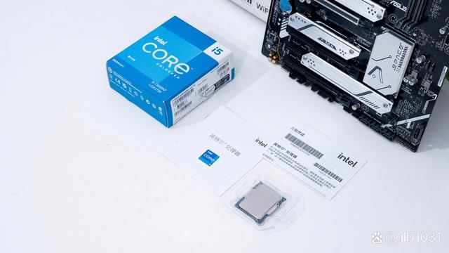13600KF搭配RTX4060还是4070