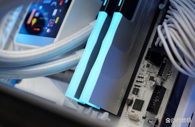 光威神武DDR5評測