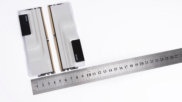 光威神武DDR57000內存評測