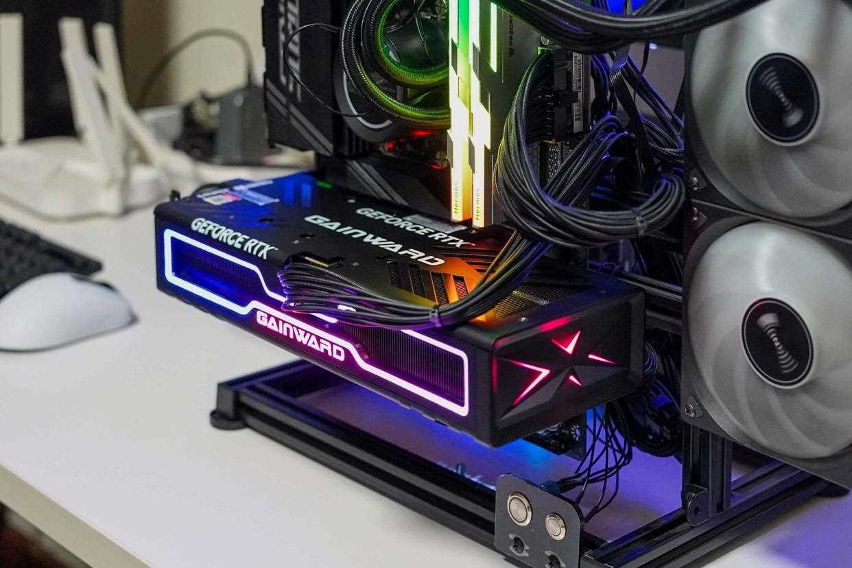 耕升RTX5080炫光OC显卡超频