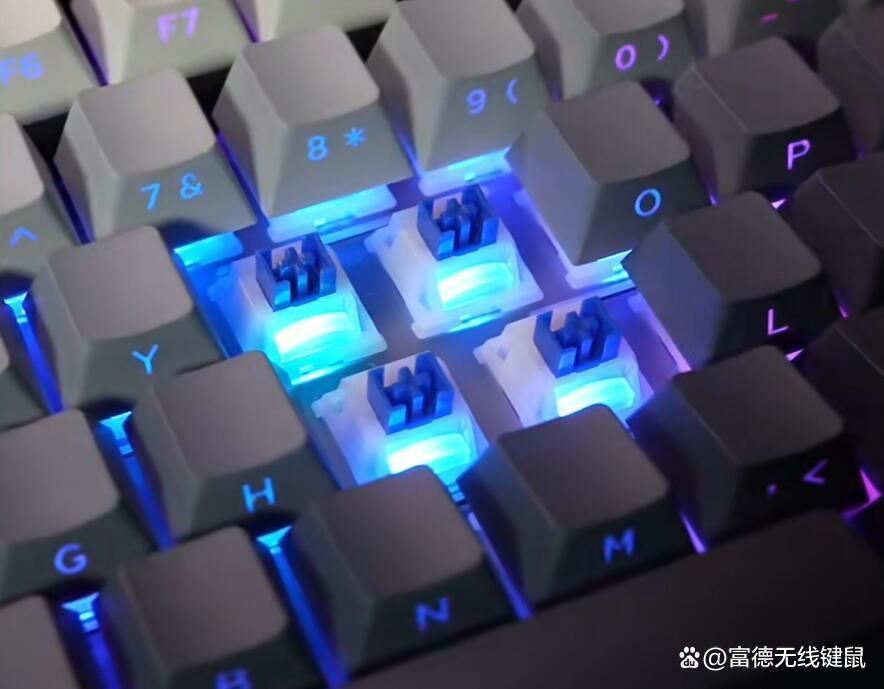 機械鍵盤上下燈位怎麼選