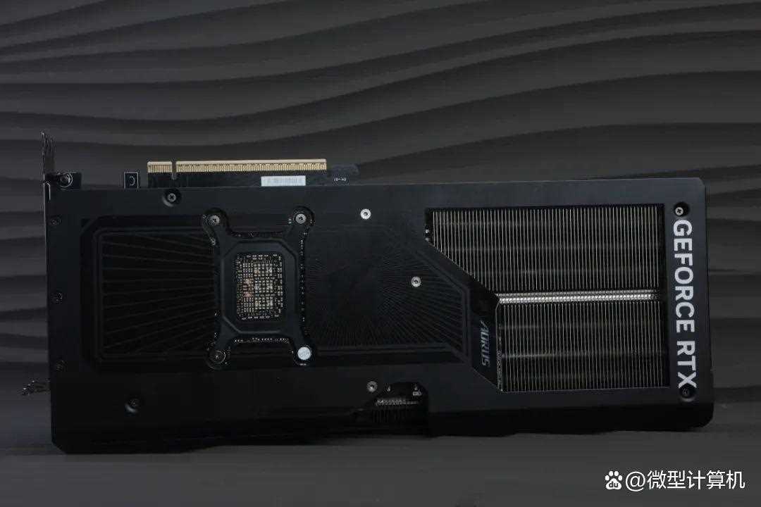 GeForceRTX5070MASTER顯卡測評